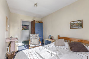 Photo 33- click for photo gallery